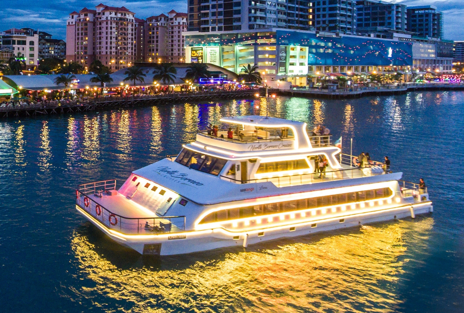 KK City Night Dinner Cruise